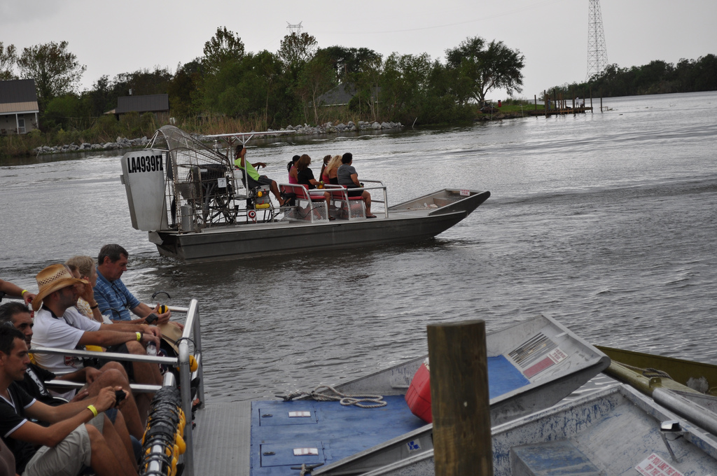 Exciting airboat ride through Louisiana's swamps, airboat tours in new orleans
